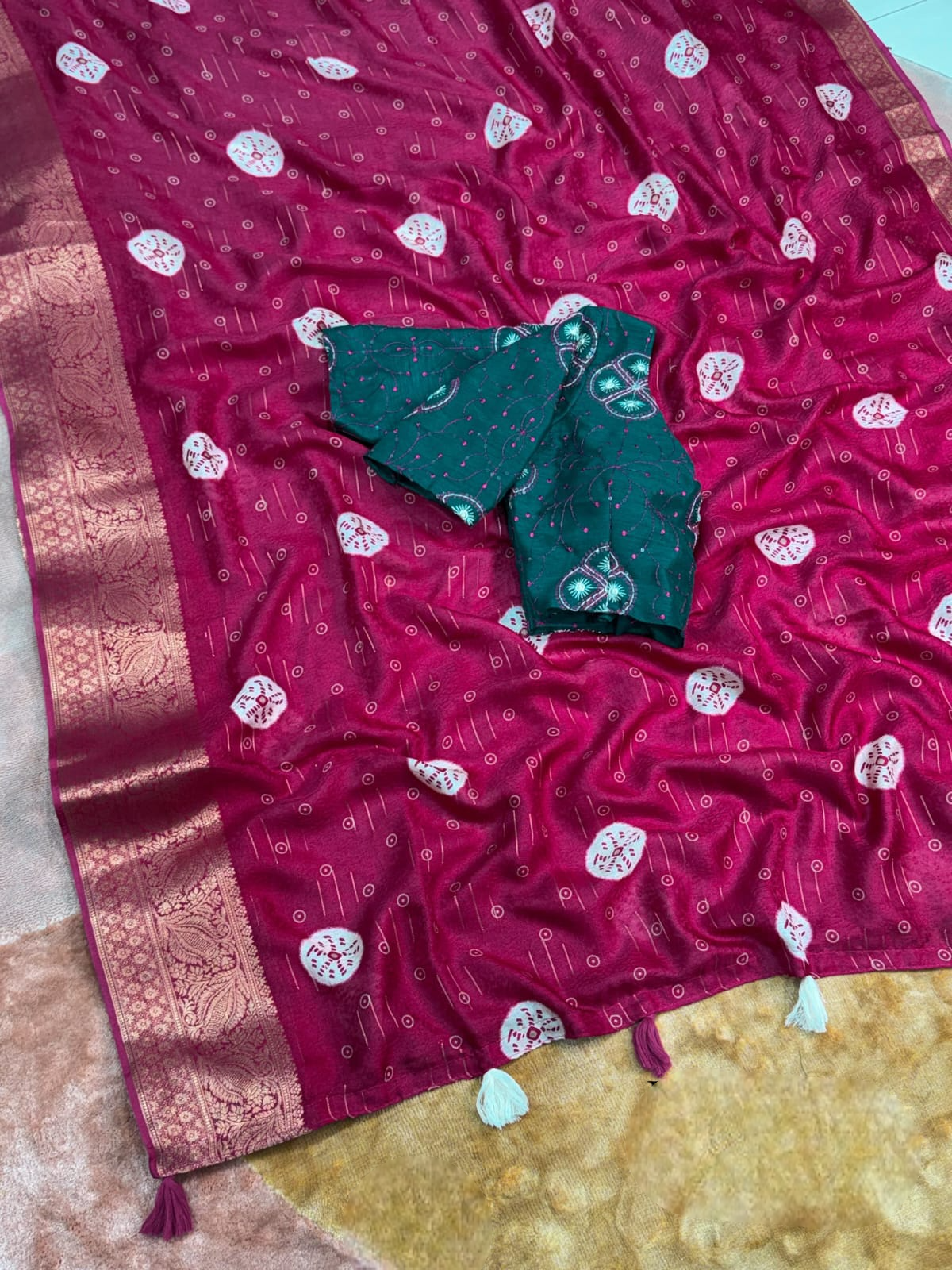 Designe Khushi – Self-Woven Printed Moss Jacquard Saree with Designer Blouse